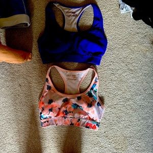 🌺 2 Fila Women’s Sports Bras in XS